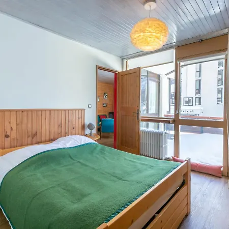 Appartamento 3 Pièces Avec Balcon, Wifi, Acceptant Animaux, Au Centre De - Fr-1-694-252