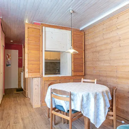 Apartamento 3 Pieces Avec Balcon, Wifi, Acceptant Animaux, Au Centre De *
