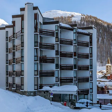 3 Pieces Avec Balcon, Wifi, Acceptant Animaux, Au Centre De - Fr-1-694-252 Валь-д'Изер